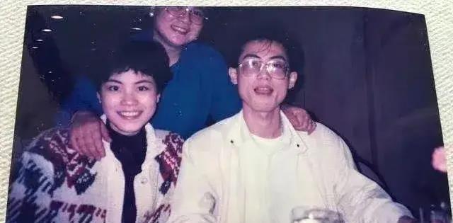 天后王菲离异两次,不敢再婚,最放心不下57岁仍单身的亲哥哥