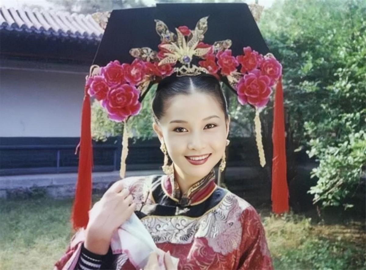 演员侯继林：嫁给孙松24年无儿无女，却被婆婆和丈夫宠成宝