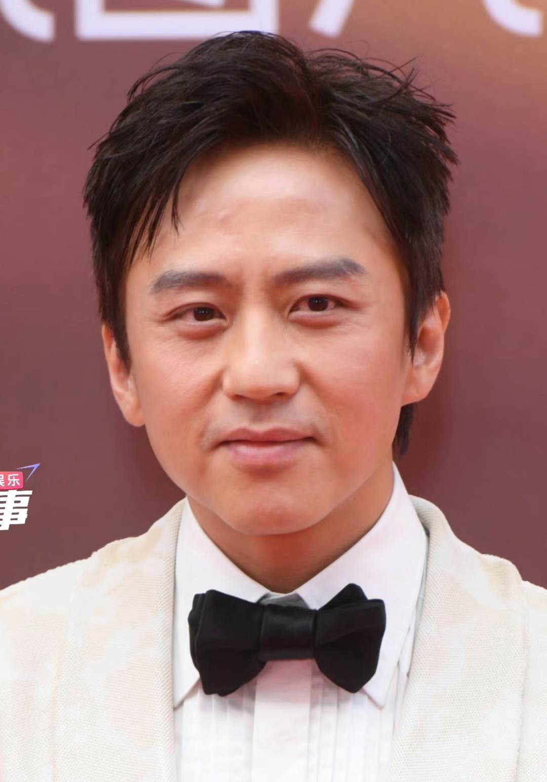 |华表奖男星怼脸生图:全部是普男,苏有朋和韩庚发福,王一博脸肿