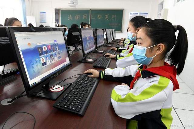 甲型流感|今年流感为啥来得晚也特别厉害？