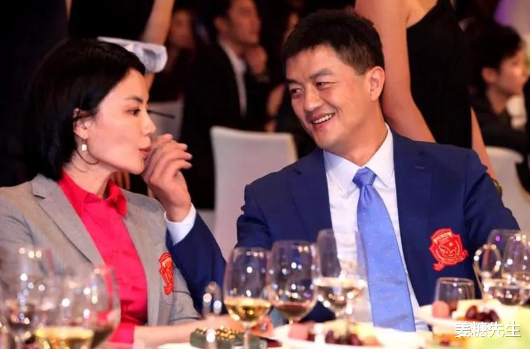 李敖评价王菲:她之所以高冷,是因为没文化,根本就是个“愚妇”