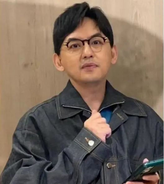 黄子佼直播爆料事件全回顾