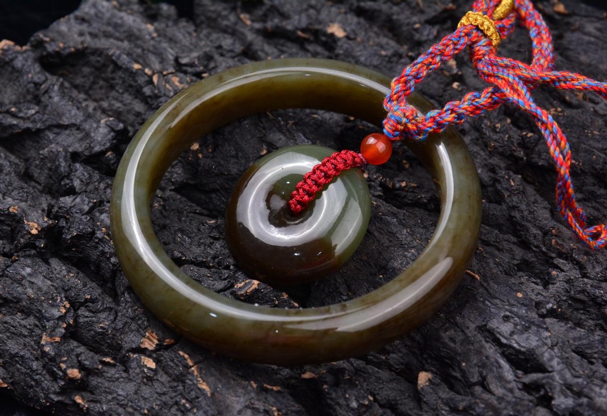 长生|长生籽丨最具把玩性的和田玉，你了解吗？