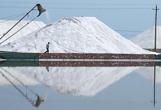 盐：“心被掏空，也许更咸”