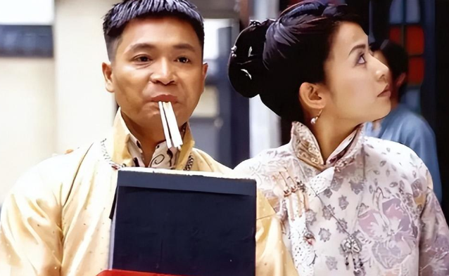 郭晋安|郭晋安专注打理自家生意,亲自到店招待客人,素颜出镜皱纹明显