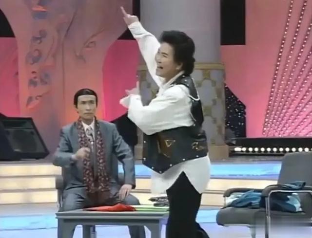 小品|观众对2024央视春晚异常热情，这次，赵本山的话，终于有人信了