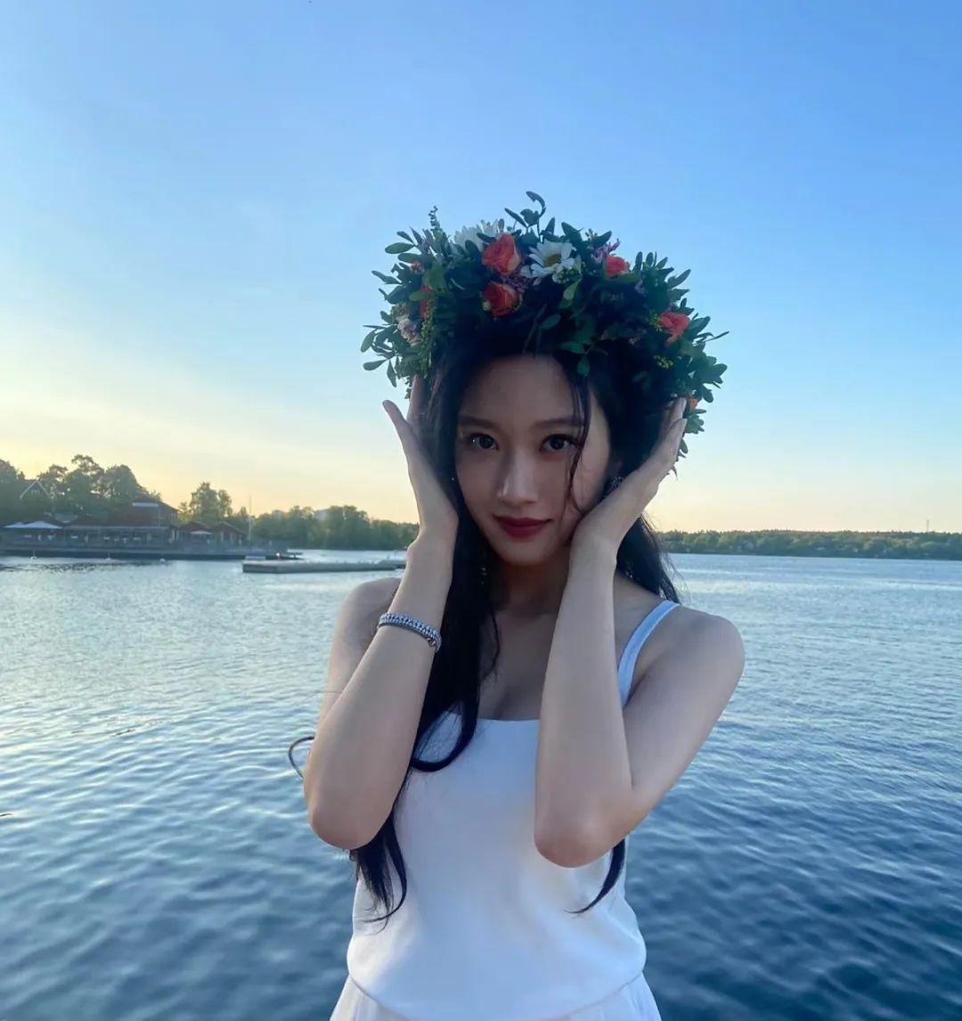 她一夜间长出了神似冰冰的猛虎出山脸,韩国审美却无福消受了?