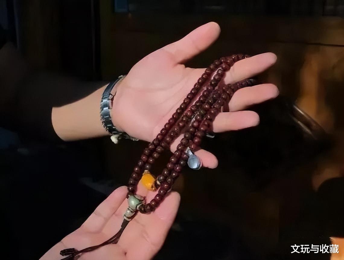 张雪峰：所有文科都是服务业，所有的服务业都是舔，文玩圈怎么说