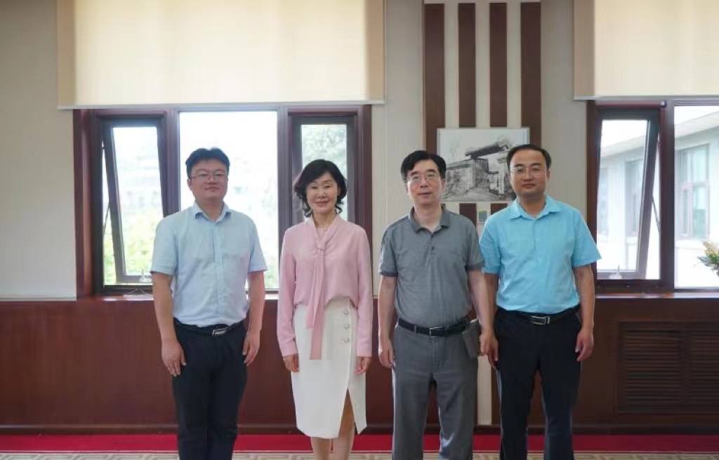 韩国女团 女校长沈志莉：大肆受贿沉迷整容，58岁像20岁少女
