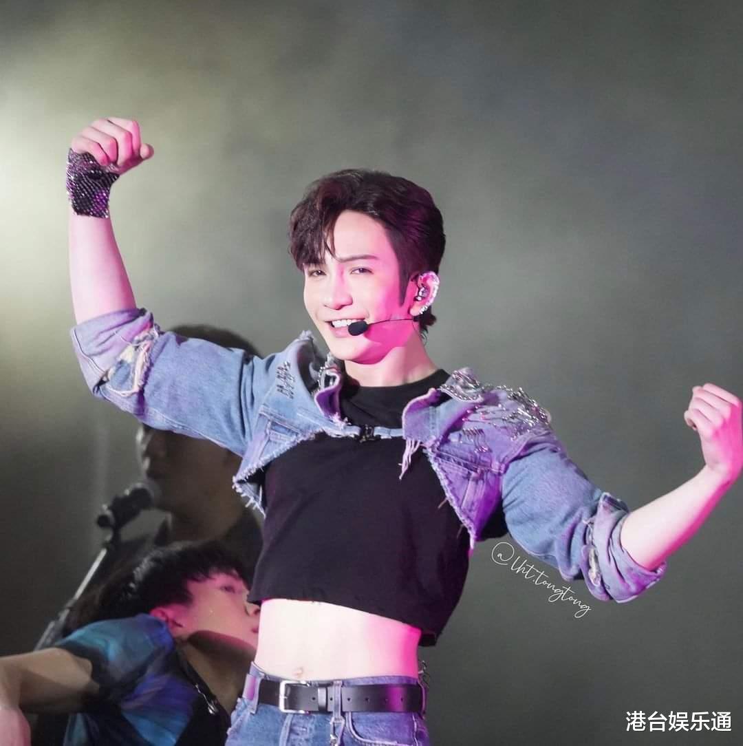 汪小菲|港圈最强顶流之争开启?香港两大流量明星同台,双方粉丝互相拆台