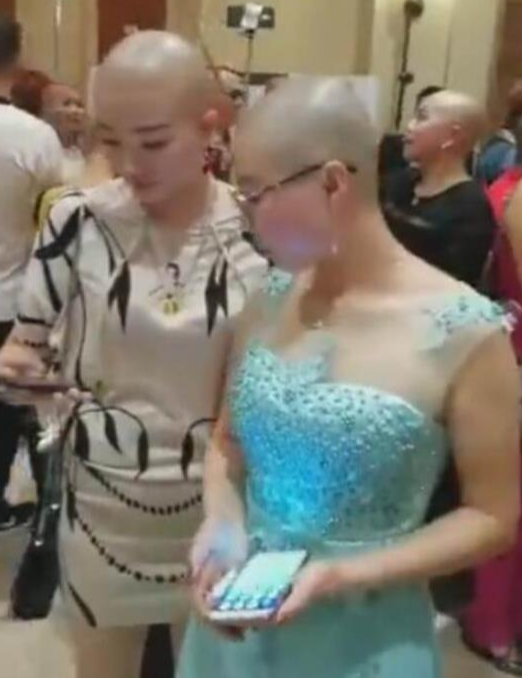 五台山出现大量美貌“尼姑”浓妆艳抹寻欢作乐，为何如此放肆？