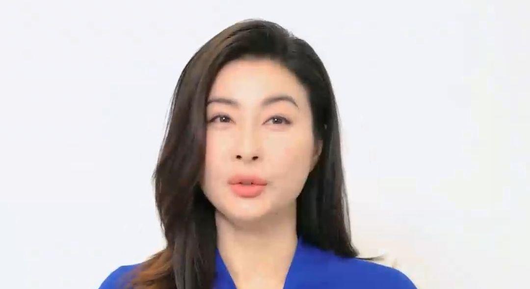 郭晶晶罕见晒美照,众多明星一起同框,看完发现霍启刚的担心是真的!