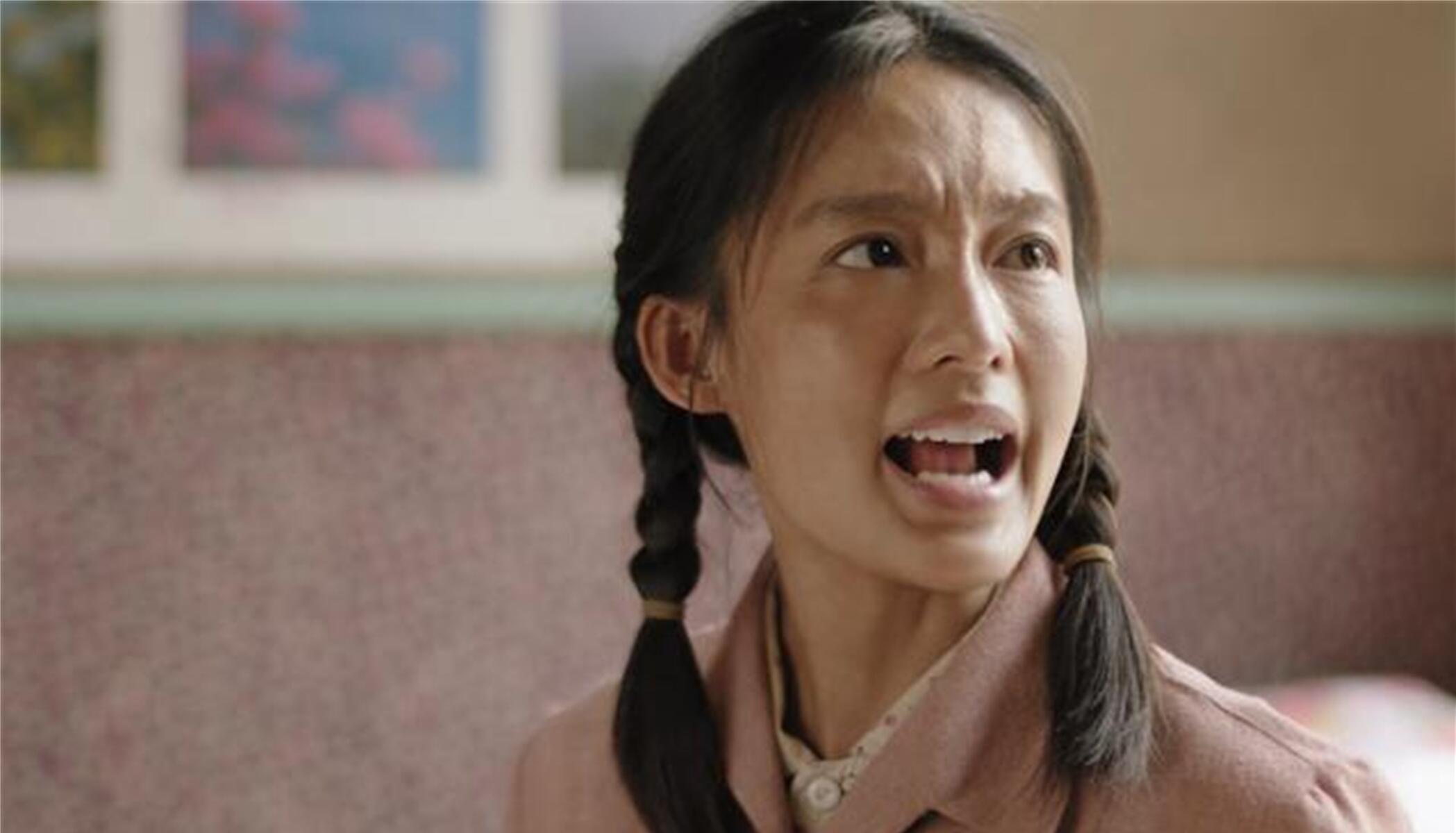 李沁|4位貌美的女明星,当女二浪费,当女一被骂