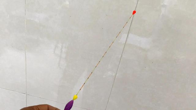 |改良后的短距对撞豆浮漂，才是滑漂钓的顶级优选