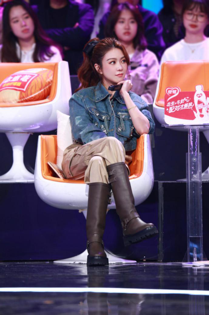 黄贯中|薛凯琪黄贯中登上《我想和你唱》,看驾驶工人现场演绎摇滚经典