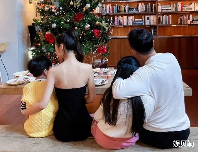 汪小菲恋爱惹张兰不高兴,如今又传坏消息,直播间的顶梁柱离开了