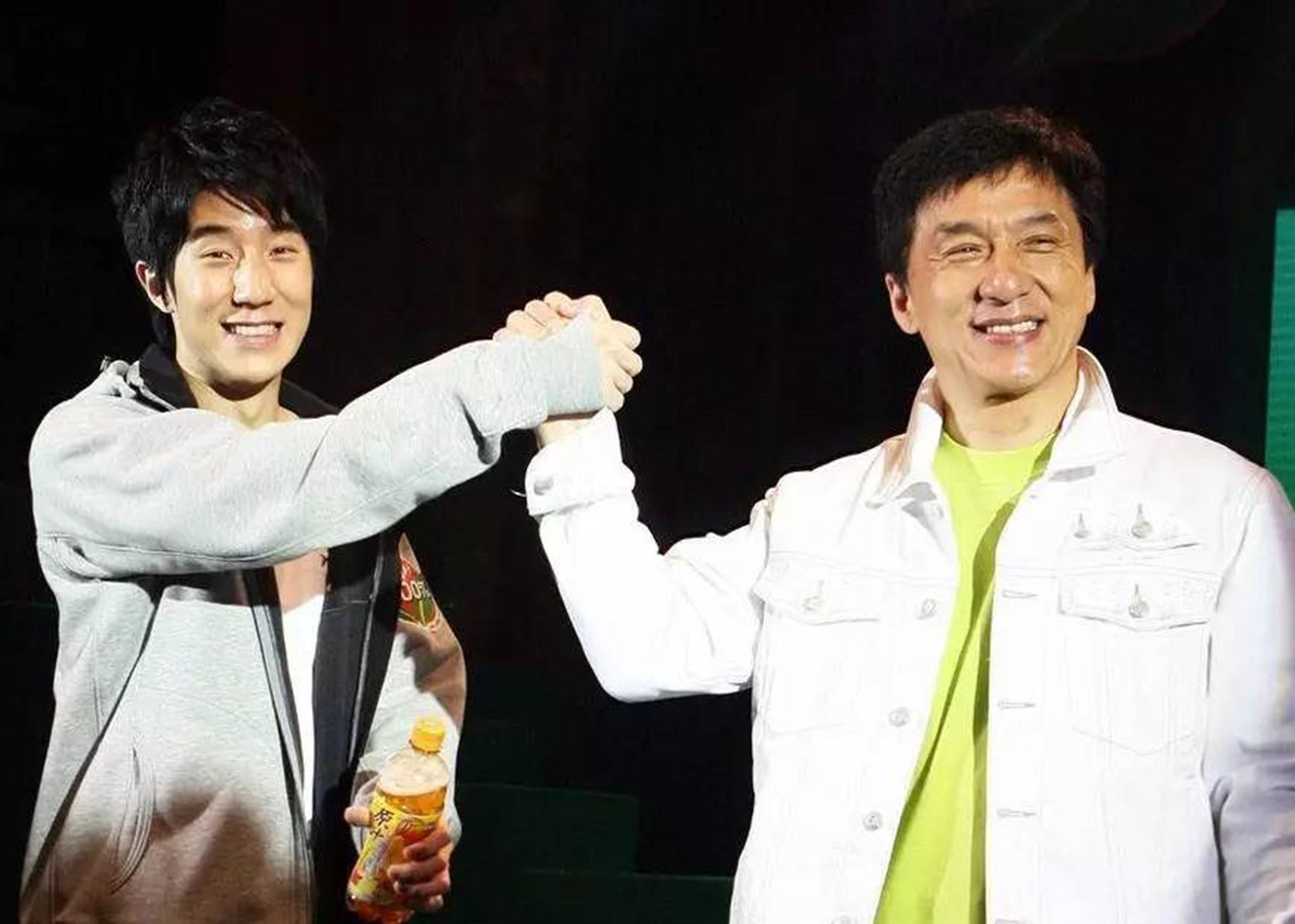 成龙变更100亿身家遗嘱!房祖名赢了大半生,这次却败给了小龙女