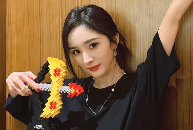 打脸!刘恺威爸回应杨幂5亿争权:人在做天在看!小糯米去留存疑