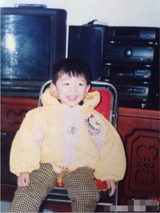 曾志伟“我潜了周冬雨”，张艺谋却说“她是我见过最干净的演员”