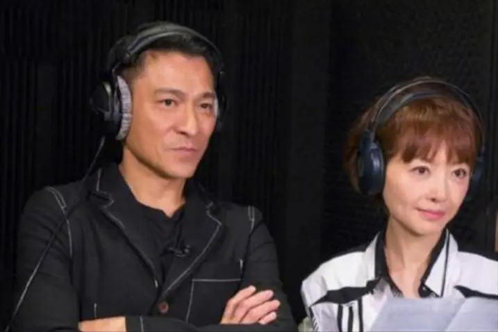 灵堂缺席的三天王，揭开娱圈的“遮羞布”，刘德华的话，有人信了