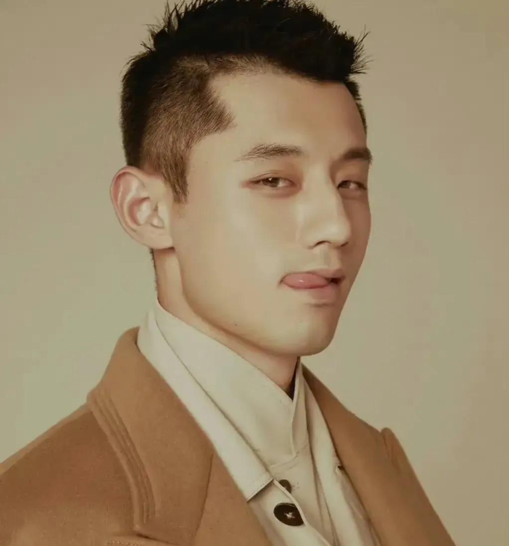 张继科|张继科的这24张旧照片，就是他一路堕落的最佳见证