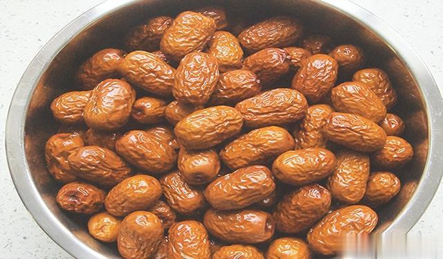 自制冰糖雪梨小药,一天钓58斤!制作配方公开