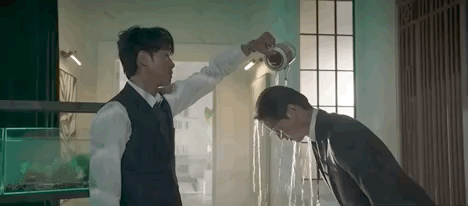 宋慧乔|宋仲基和宋慧乔，同时上演复仇大戏