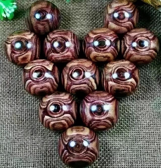 紫檀柳|海黄的鬼眼算啥？这才叫诡异！