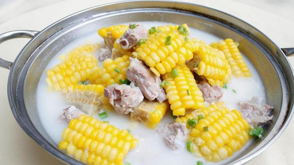 |排骨直接焯水，难怪又腥又柴！记住3步，软烂可口，香到骨头里!