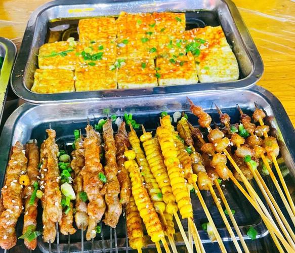 烧烤|夏天吃烧烤还得是路边摊