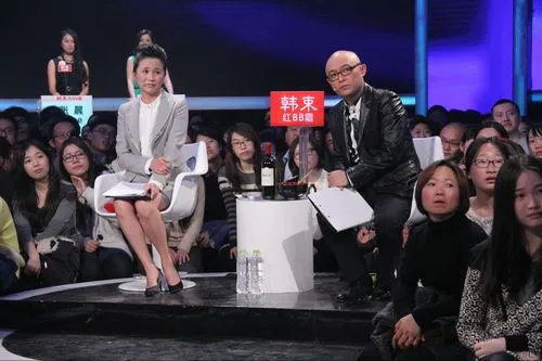 黄菡|这还是《非诚勿扰》里的导师黄菡吗?时隔7年荧幕露脸,判若两人