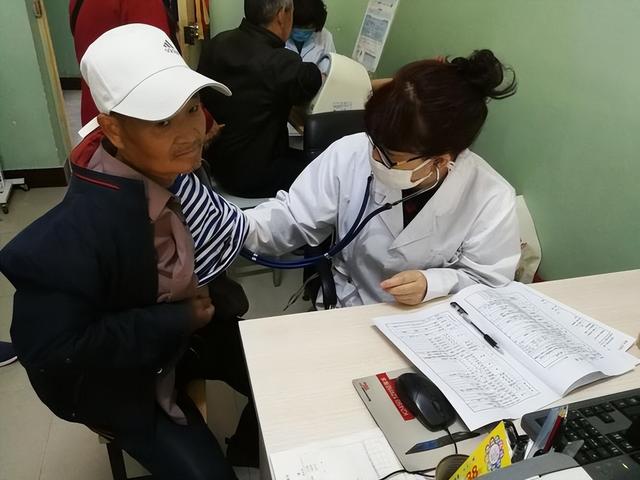 长寿|美国研究：长寿关键因素，并非戒烟酒和坚持运动，谨记简单2字