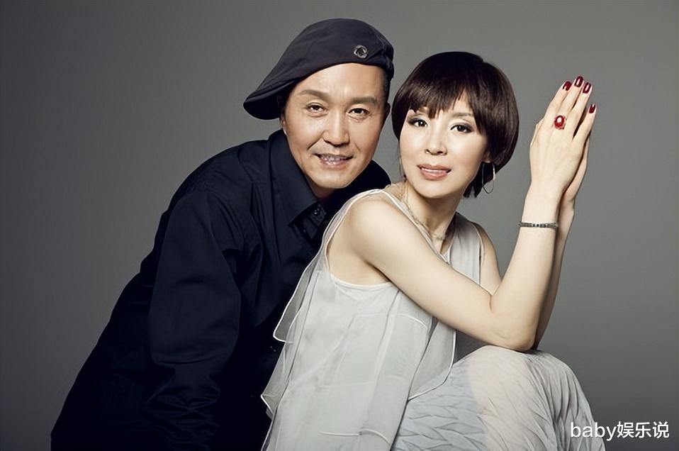 吴昕|演员吴刚:娶初恋岳秀清,结婚31年生一明星儿子