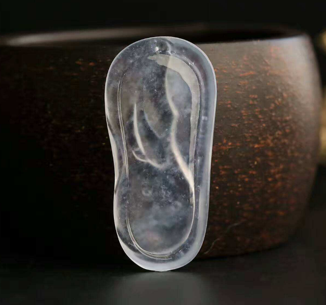 这10种玉石和翡翠极其相似,行家都经常看走眼,你会分辨吗?