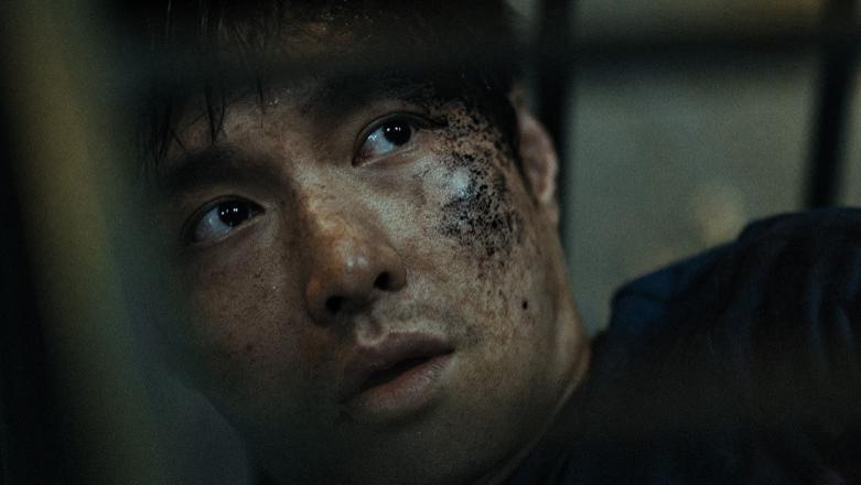 从头到脚皆可替？张艺兴这个镜头，给多少流量明星一记响亮的耳光