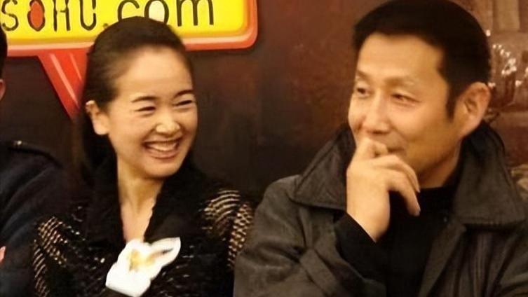 “勾栏从来扮高雅”，这一次左小青的“面具”，被刀郎彻底撕烂