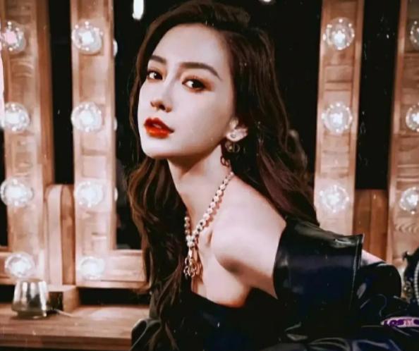 吴倩|马云办家宴豪宅曝光,身材发福尽显憔悴,汪涵侧身赔笑尽显卑微