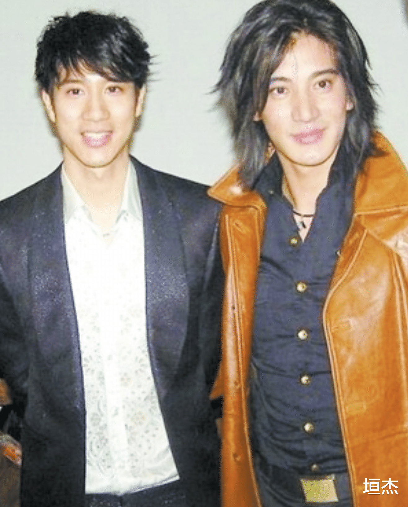 撞脸|8对“撞脸”的明星,一个“洋气”一个“土气”,颜值差距太大了