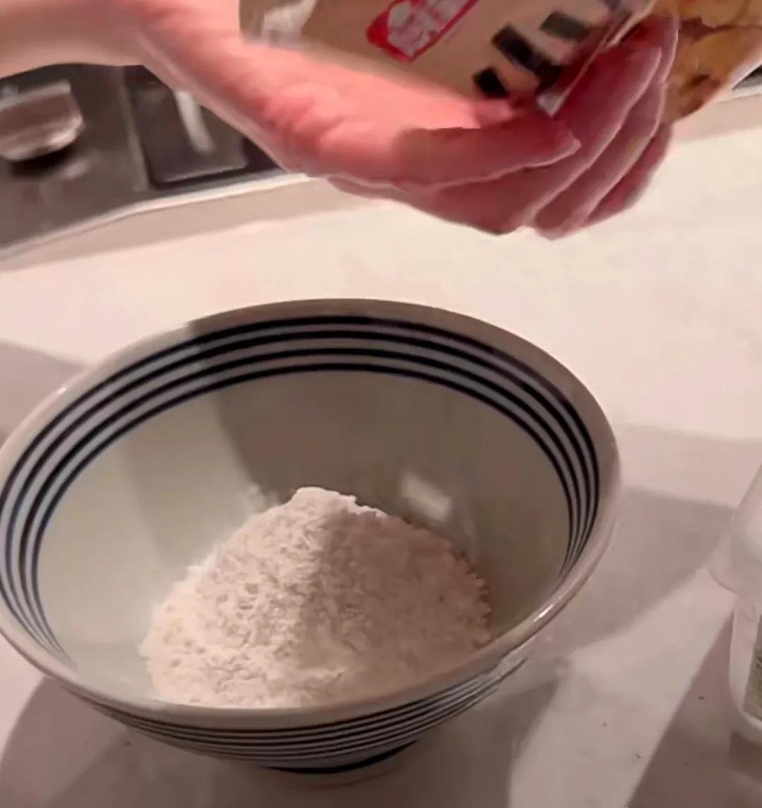 |董洁晒樱桃肉,50万人围观,评论区爆了