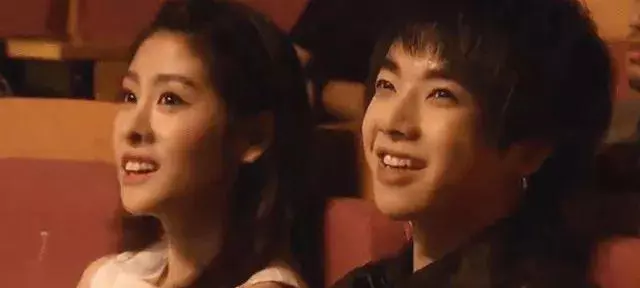 华晨宇的“两次亲子鉴定”把张碧晨的脸,按在地上摩擦!