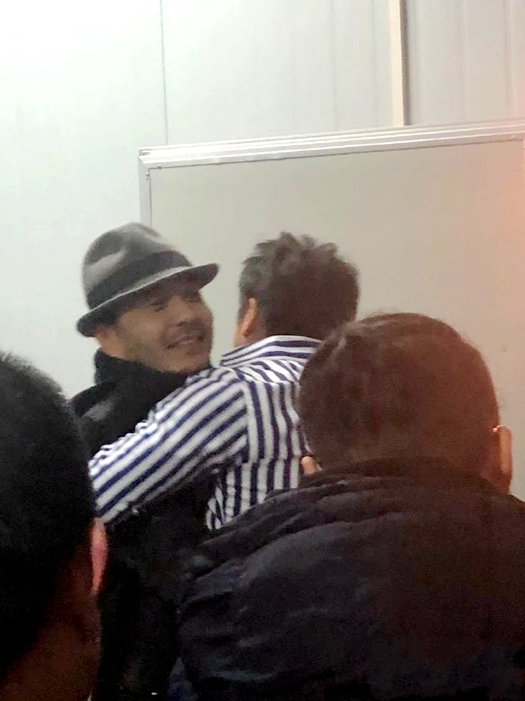 欧弟|梦回《天天向上》！汪涵素颜出镜胡子花白，欧弟脸颊暴瘦变化太大