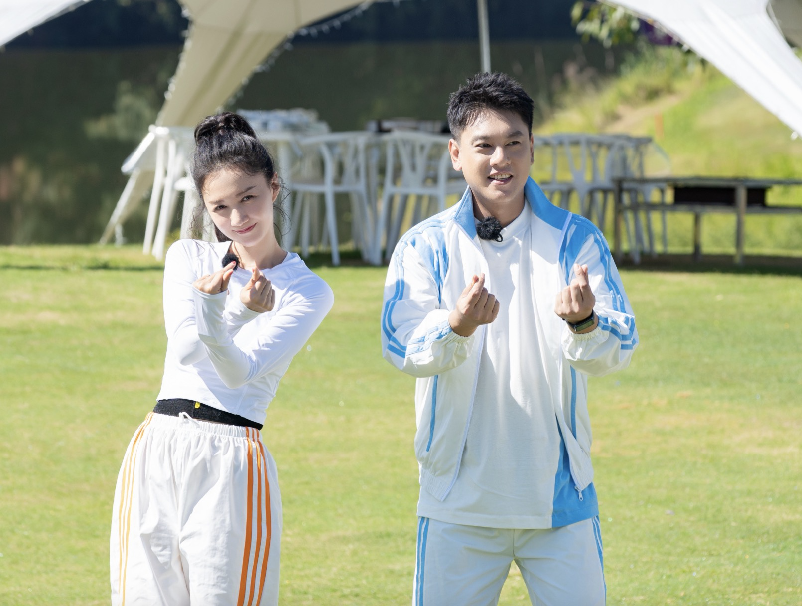 朱孝天|44岁朱孝天公园健身被偶遇,体态发福好油腻,网友调侃像公园大爷