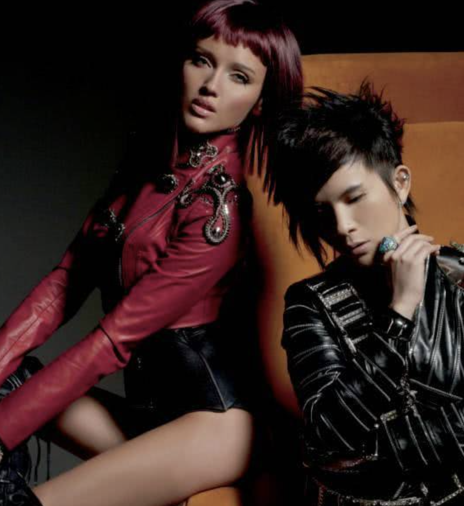 男女通吃,一张满脸胡茬的照片,彻底撕下了潘美辰的“遮羞布”