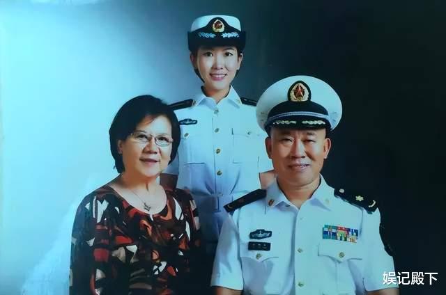 刚道歉就又删视频翻脸，海军大校杜旭东迷之操作，新剧遭换脸封杀