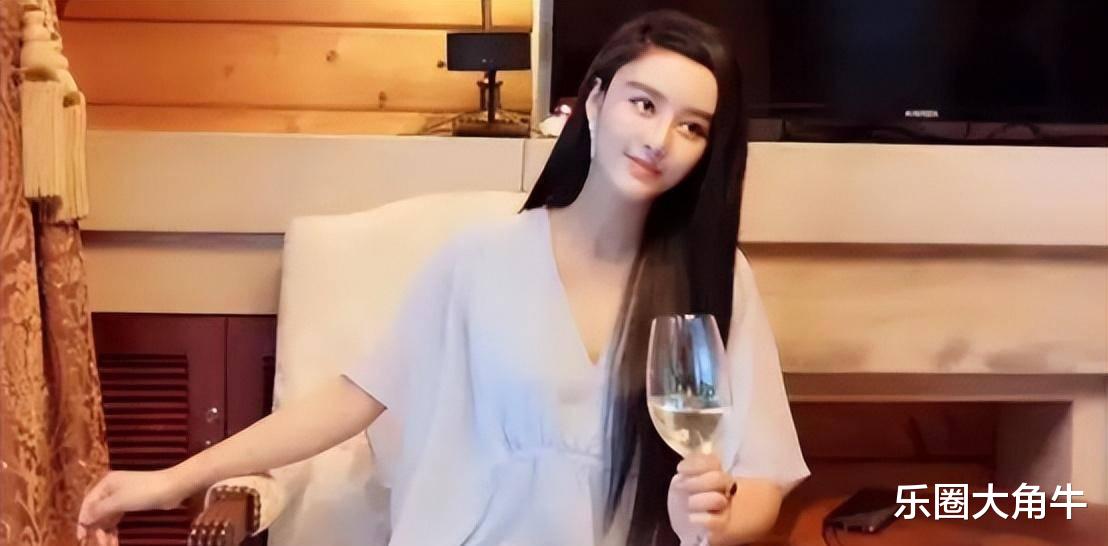 何承熹：拿800万整成范冰冰，嫁给主刀医生后，她如过得还好吗？