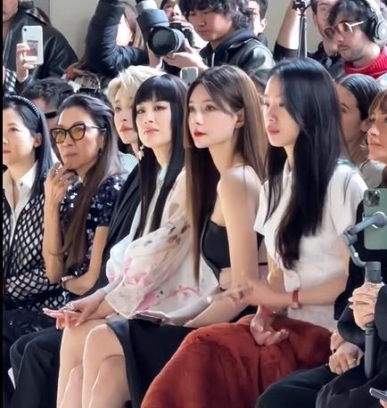 沈梦辰|沈梦辰和杨紫琼黄圣依同排看秀，不会用英语交流，演员李梦遭冷落