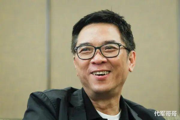 盘点娱乐圈被曝“同性恋”的20位明星,看看都有谁?