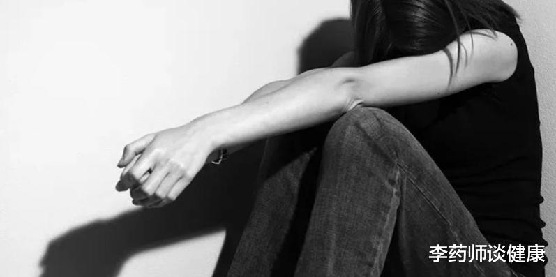 为什么抑郁症一多半都是女性?本文讲出实情