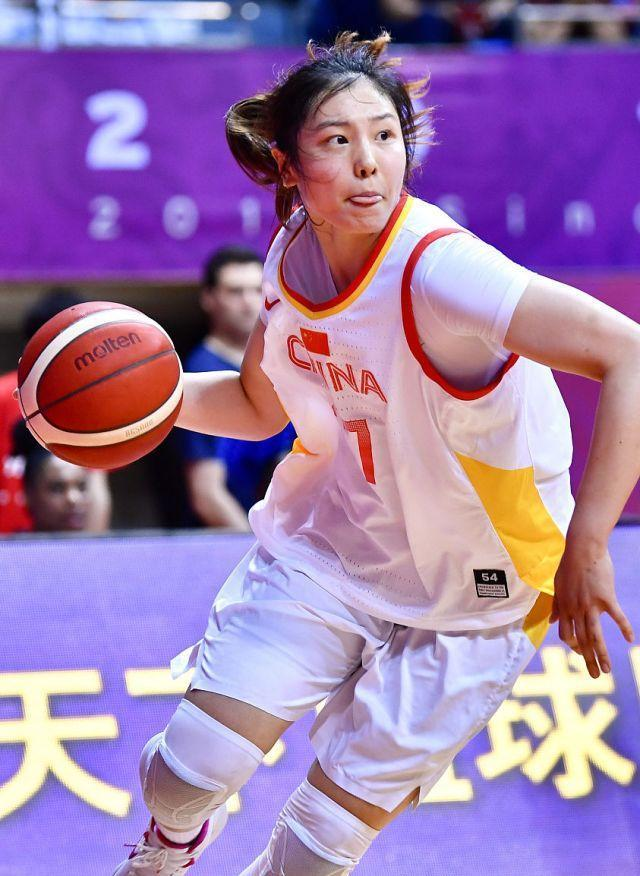 女篮十大美女,李月汝,张茹,李梦皆上榜,容貌不输隋菲菲,赵爽 - 娱乐