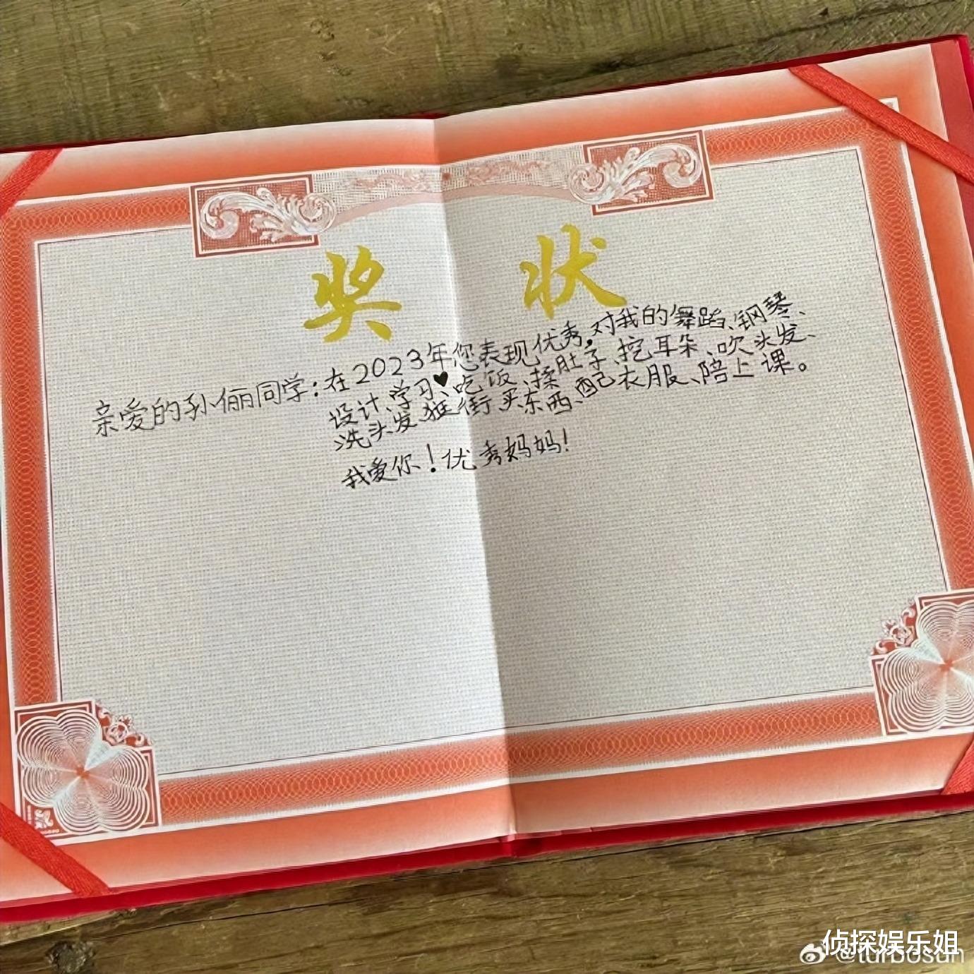 邓超偷拍老婆练拳击,孙俪拳拳到位又狠又帅,超哥被吓得瑟瑟发抖